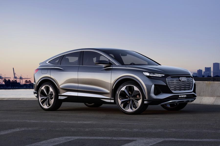  Audi Q4 Sportback e-tron Concept 2020 года  (фото 33 из 59)